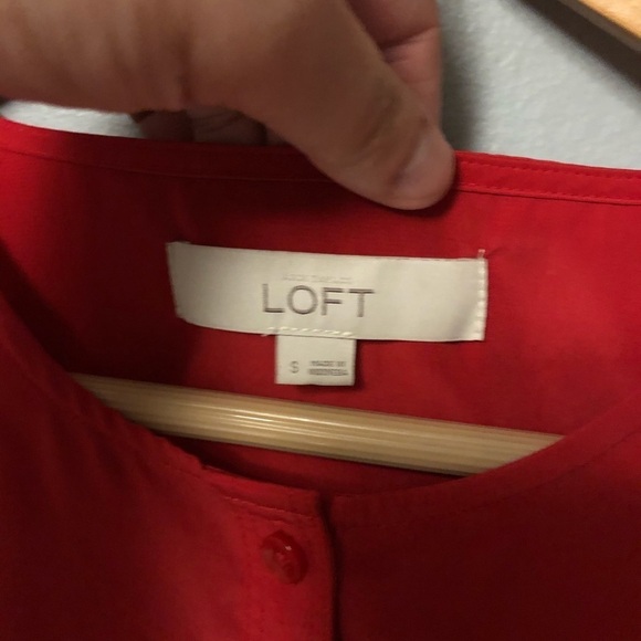 Loft red blouse size small. Cute for Valentine’s Day. - Picture 4 of 7